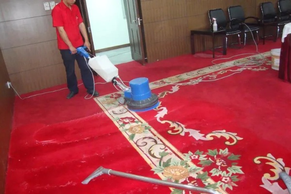 大扫除地毯多少钱一个（地毯清洁服务价格咨询）